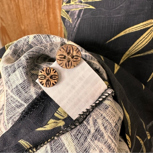 Tommy Bahama Hawaiian Shirt Men's XXL Black Green Floral Bamboo Print Silk Camp - Picture 7 of 11